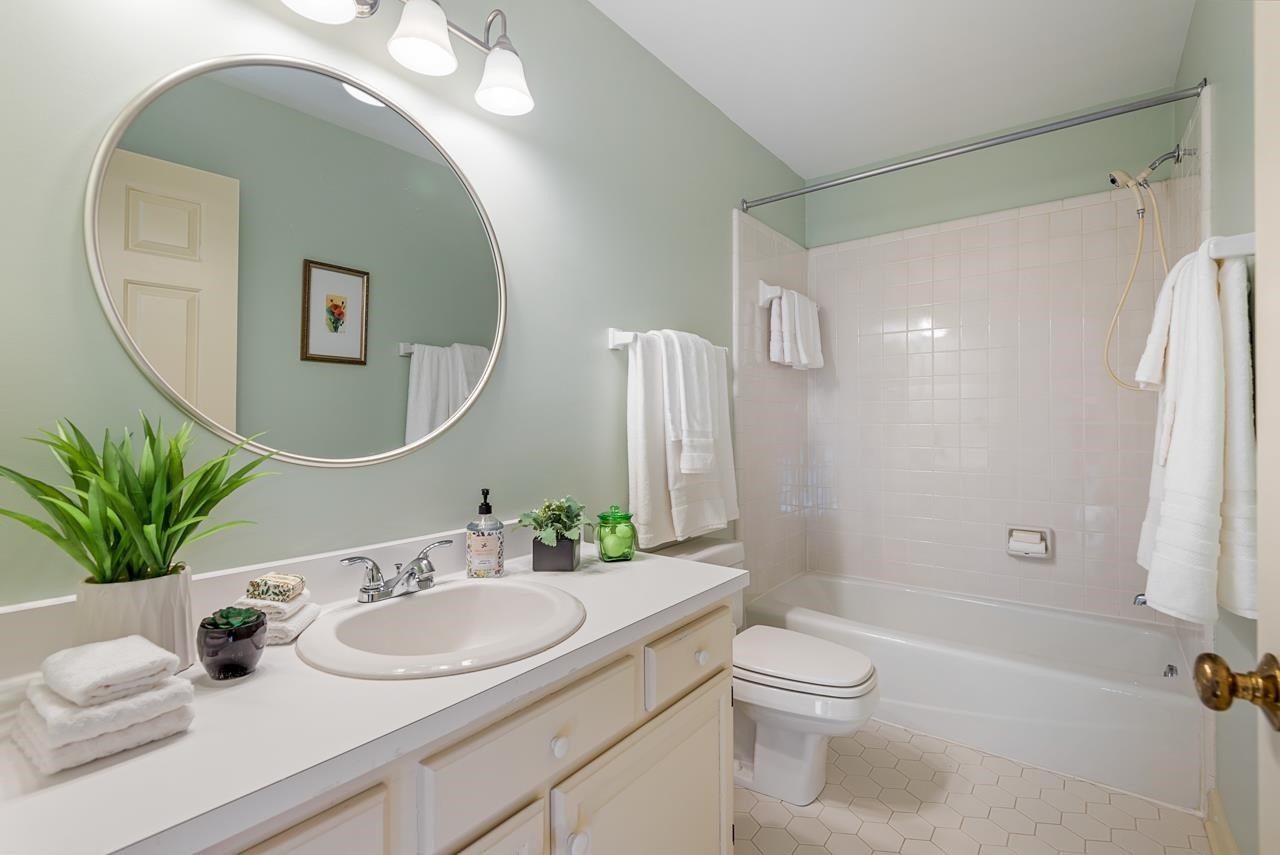 803 Inglenook Road Durham, NC 27707 - Photo 22 of 38 Second Full Bath on Main