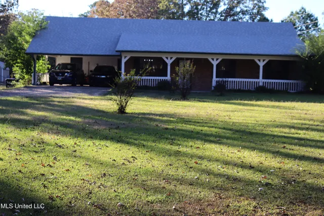$265,000 | 1264 Shell Oil Road, Brandon, MS 39042