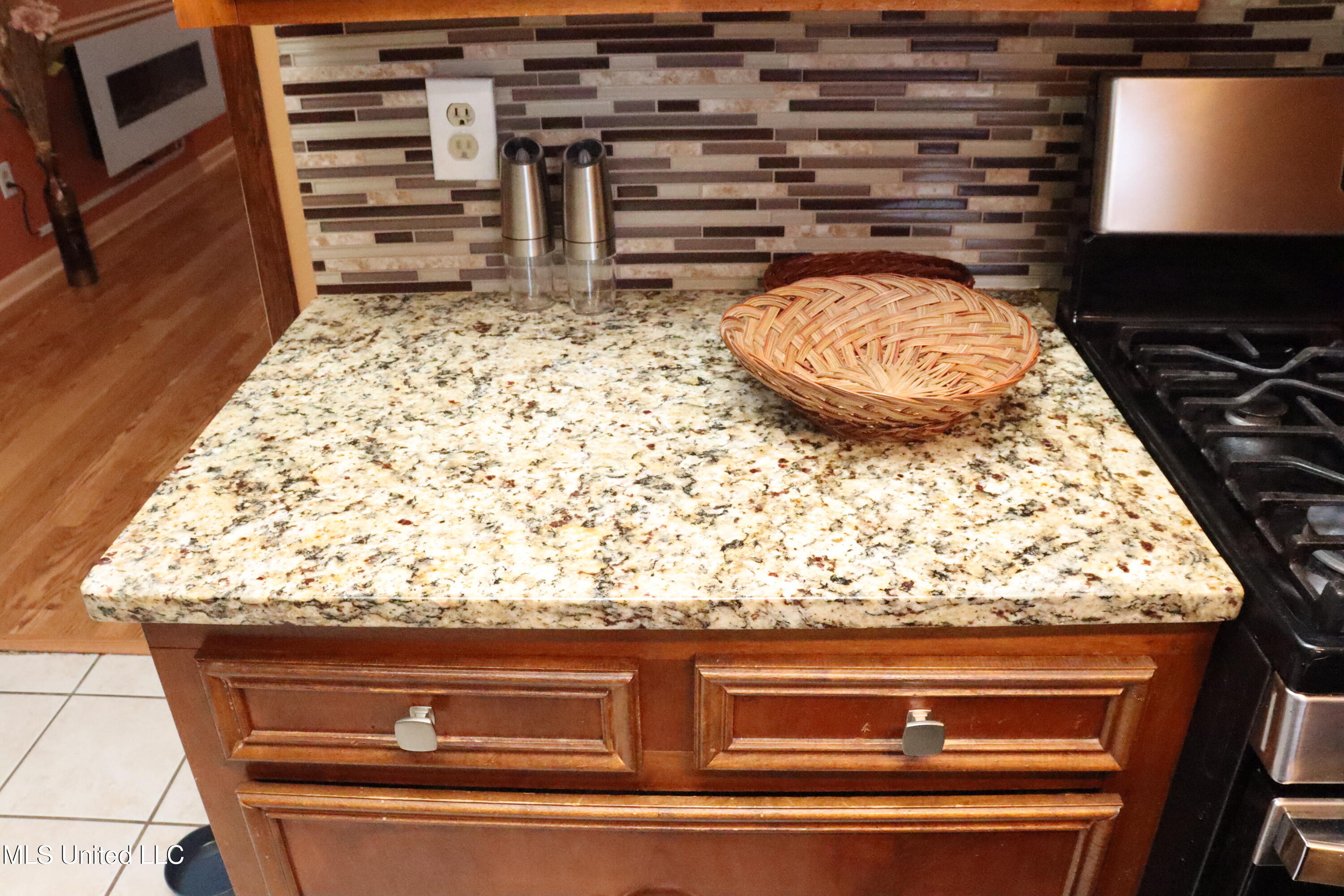 1264 Shell Oil Road Brandon, MS 39042 - Photo 14 of 51 IMG_5427