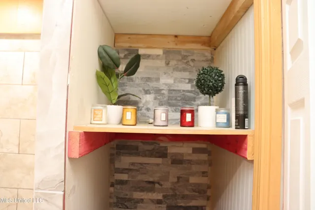 $265,000 | 1264 Shell Oil Road, Brandon, MS 39042