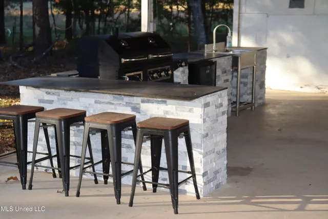 $265,000 | 1264 Shell Oil Road, Brandon, MS 39042