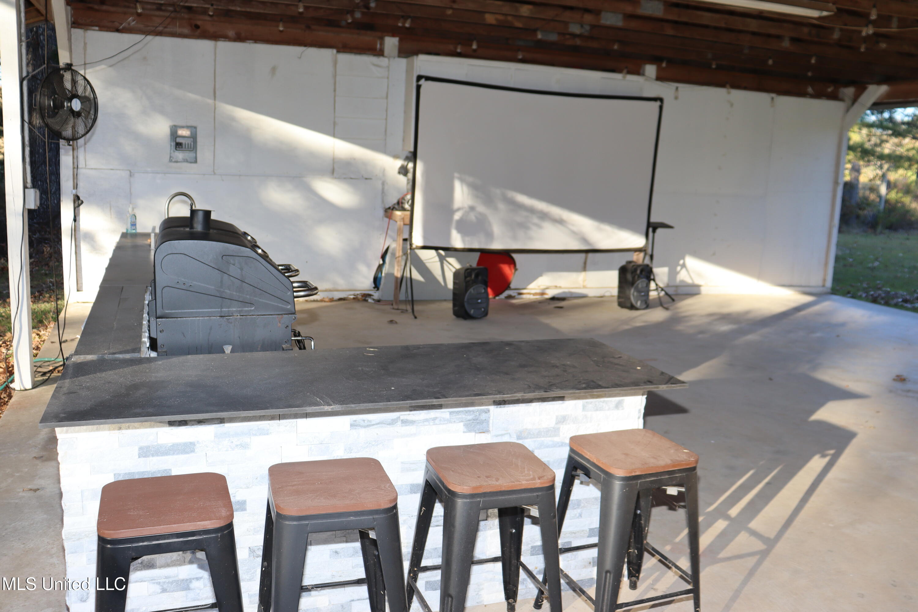 1264 Shell Oil Road Brandon, MS 39042 - Photo 45 of 51 Outdoor Kitchen