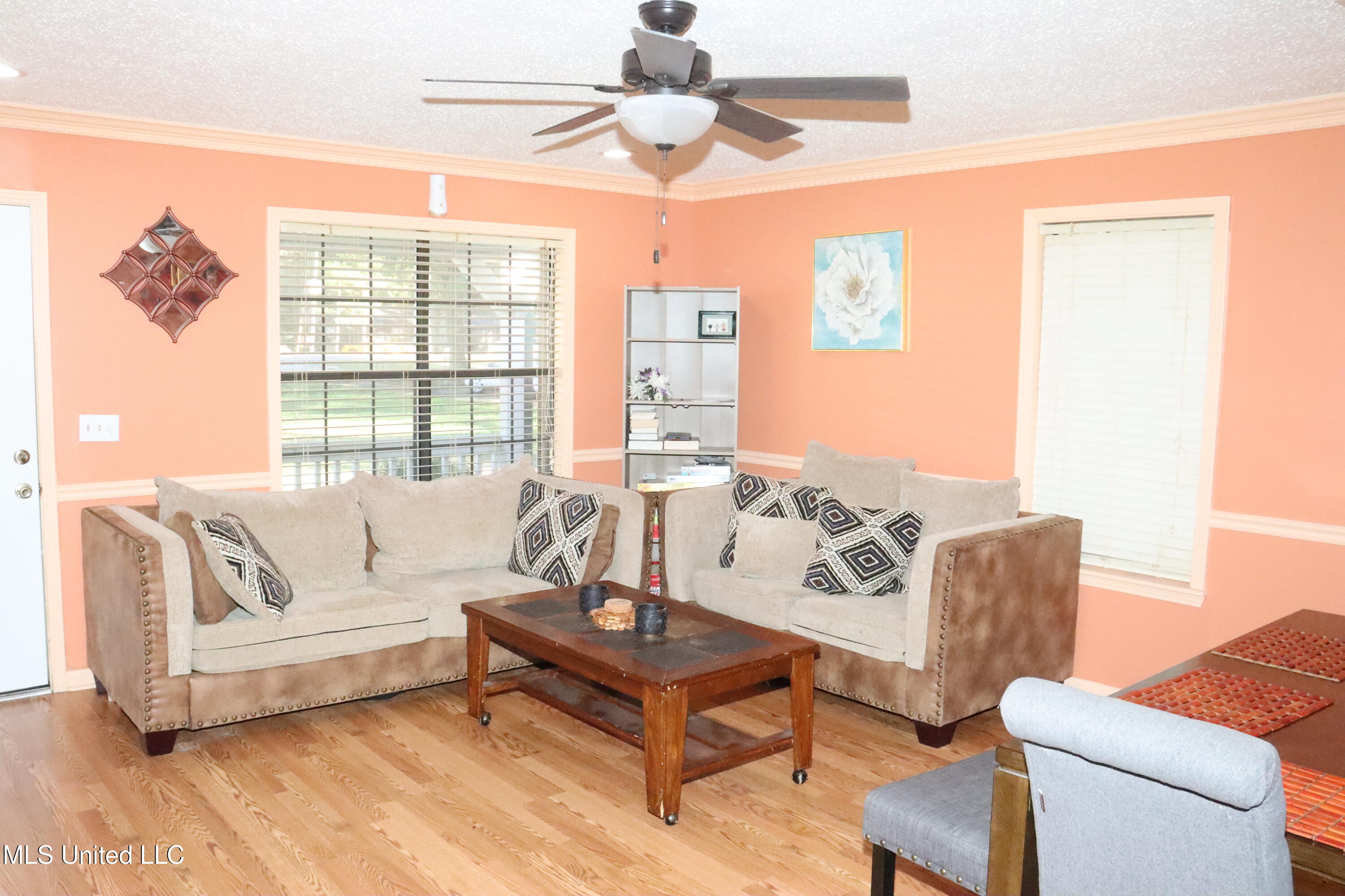 1264 Shell Oil Road Brandon, MS 39042 - Photo 6 of 51 Family Room