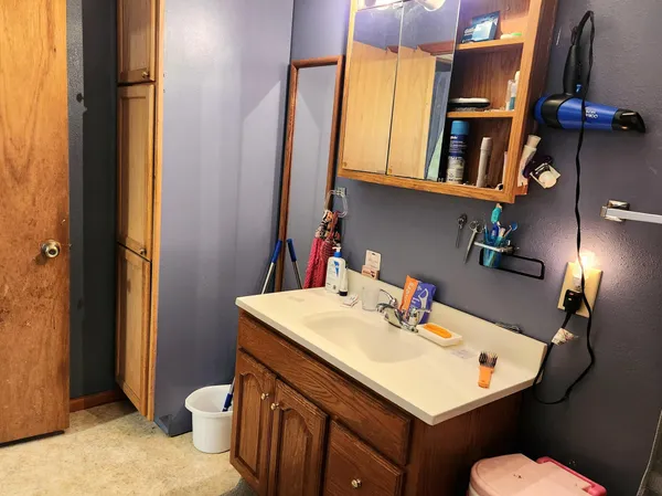 $90,000 | 116 12th Street West, International Falls, MN 56649