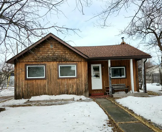 $90,000 | 116 12th Street West, International Falls, MN 56649