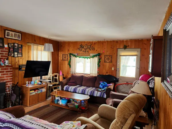 $90,000 | 116 12th Street West, International Falls, MN 56649