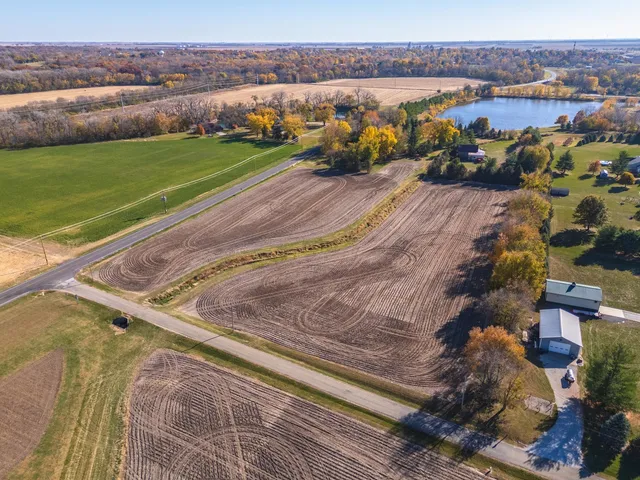 $535,000 | 3312 North 1475 East Road, Heyworth, IL 61745