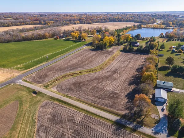 $475,000 | 3312 North 1475 East Road, Heyworth, IL 61745