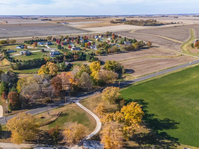 $535,000 | 3312 North 1475 East Road, Heyworth, IL 61745