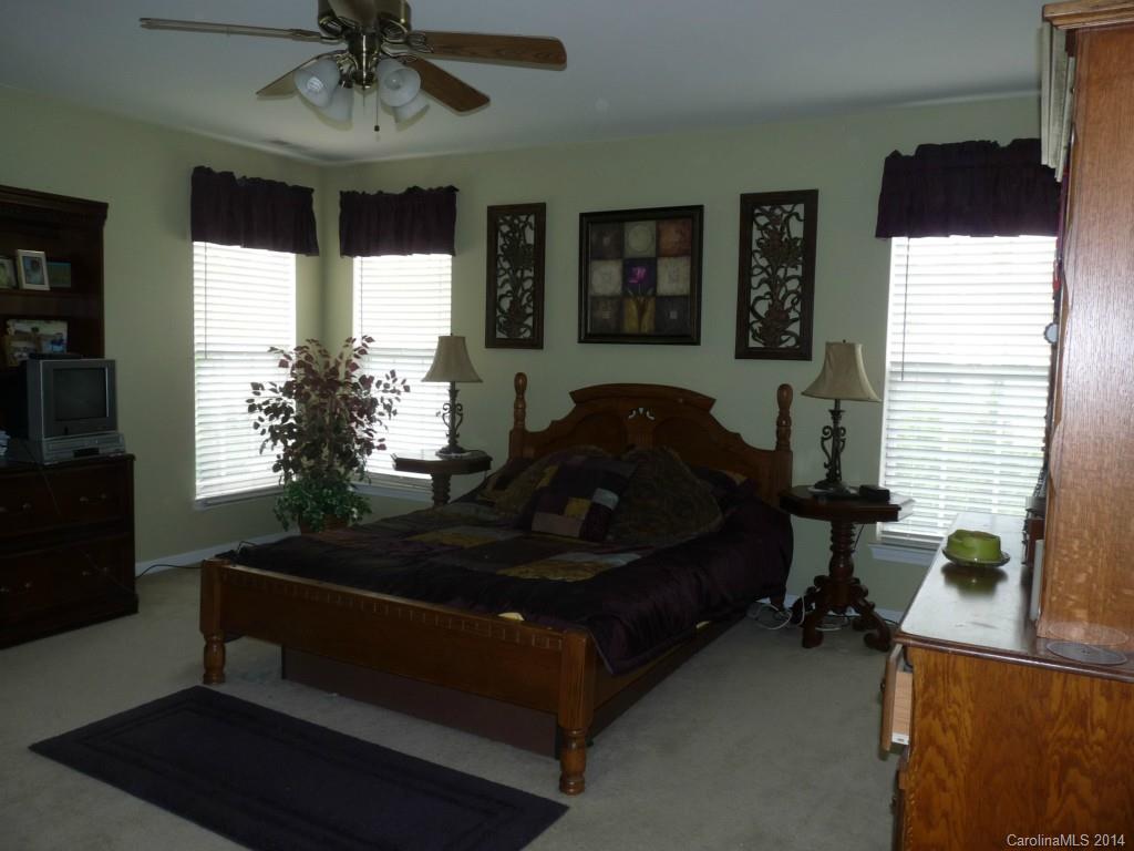 314 Prestmont Court Fort Mill, SC 29708 - Photo 9 of 24