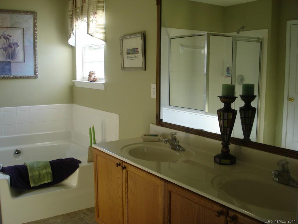 314 Prestmont Court Fort Mill, SC 29708 - Photo 10 of 24