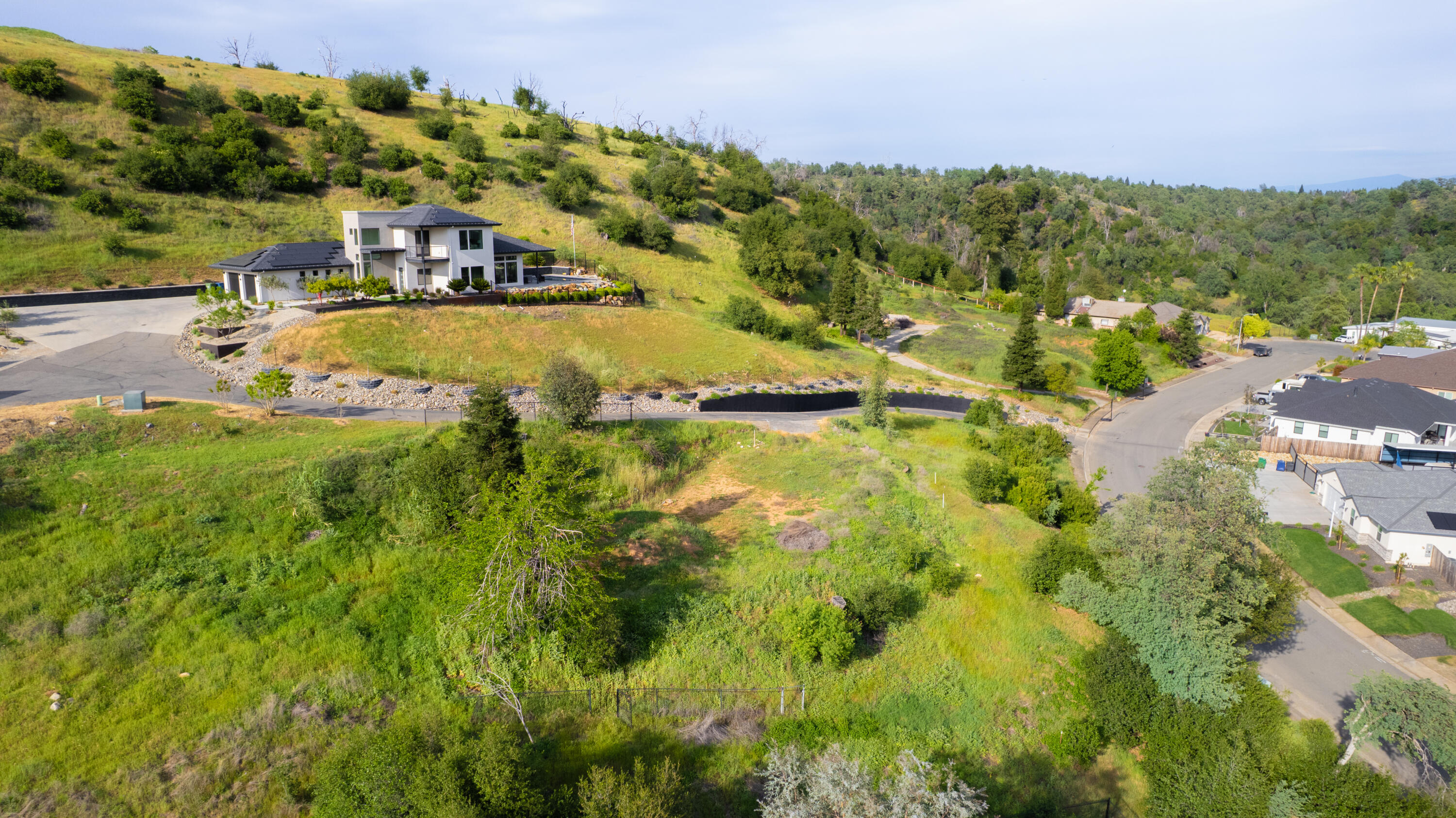 490 Turquoise Court Redding, CA 96003 - Photo 22 of 25 Property