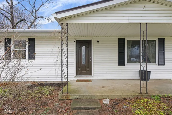 $215,000 | 449 South Peru Street, Cicero, IN 46034