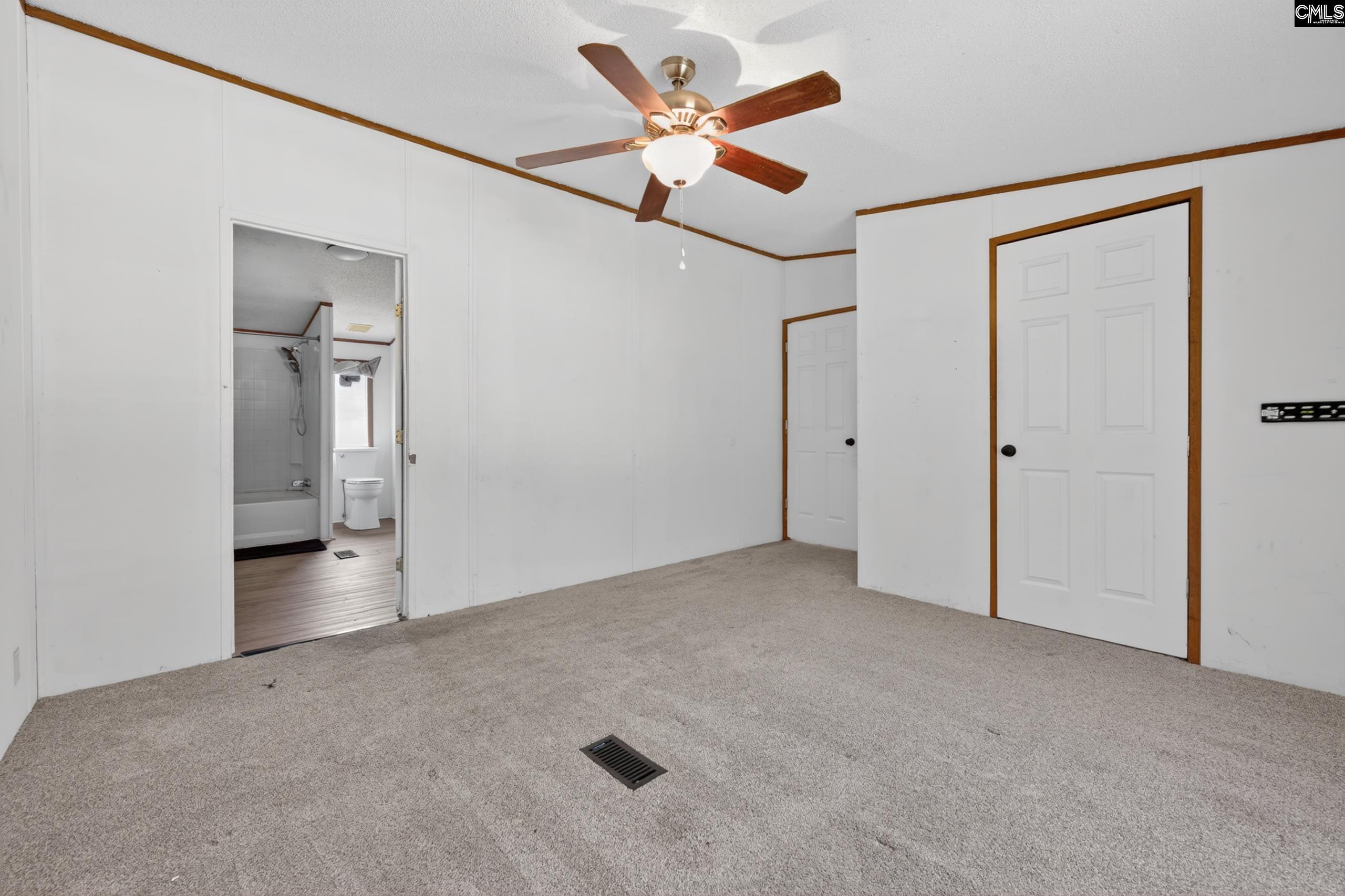 1379 Cassidy Road Camden, SC 29020 - Photo 6 of 33