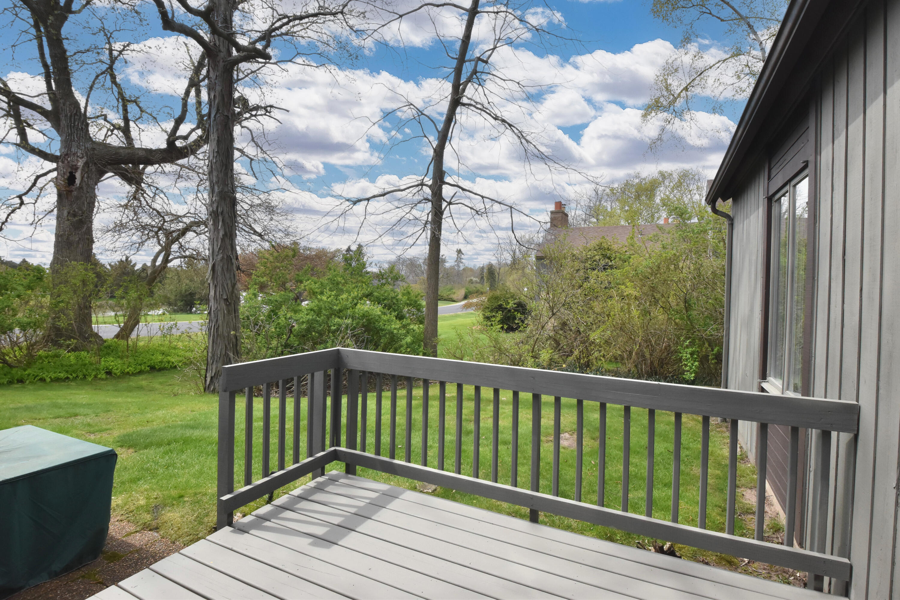 41 Campus Court Wind Point, WI 53402 - Photo 21 of 29 Deck View