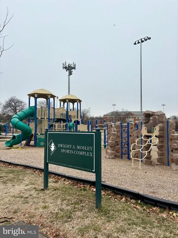 $905,000 | 4000 20th Street Northeast, Washington, DC 20018