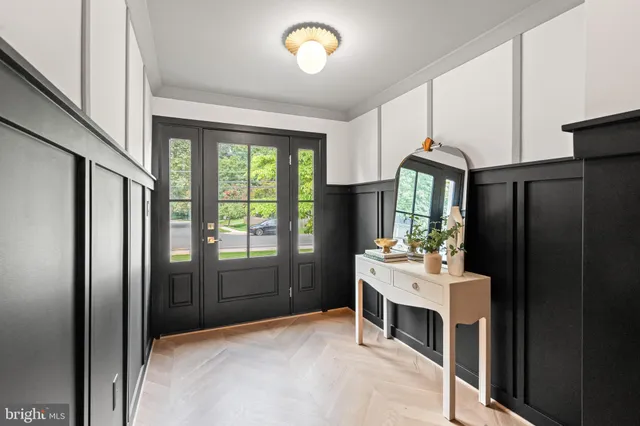 $1,450,000 | 10612 Democracy Lane, Potomac, MD 20854