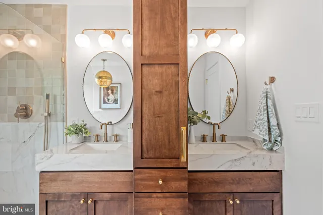 $1,450,000 | 10612 Democracy Lane, Potomac, MD 20854