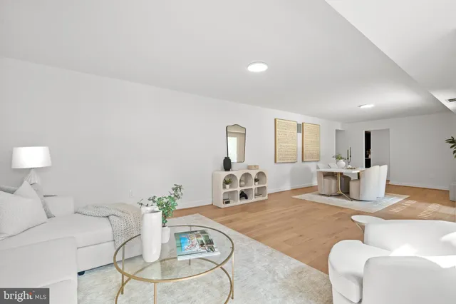 $1,450,000 | 10612 Democracy Lane, Potomac, MD 20854