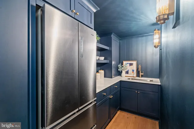 $1,450,000 | 10612 Democracy Lane, Potomac, MD 20854