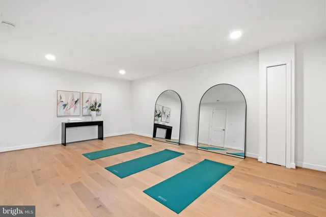 $1,450,000 | 10612 Democracy Lane, Potomac, MD 20854