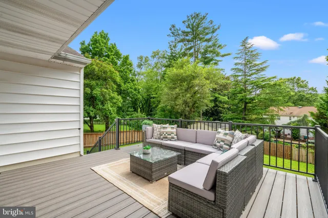 $1,450,000 | 10612 Democracy Lane, Potomac, MD 20854