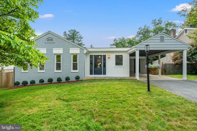 $1,450,000 | 10612 Democracy Lane, Potomac, MD 20854