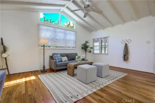 $2,850,000 | 464 Agate Street, Laguna Beach, CA 92651