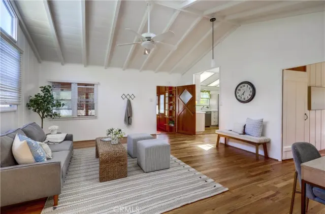 $2,850,000 | 464 Agate Street, Laguna Beach, CA 92651