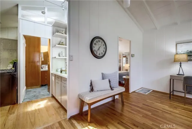 $2,850,000 | 464 Agate Street, Laguna Beach, CA 92651