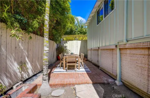 $2,795,000 | 464 Agate Street, Laguna Beach, CA 92651