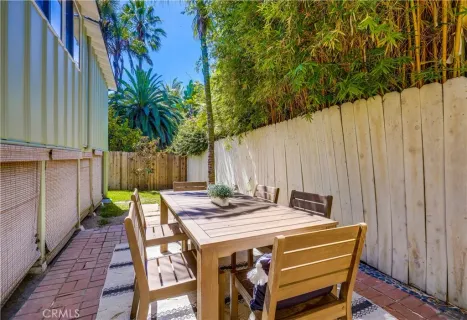 $2,795,000 | 464 Agate Street, Laguna Beach, CA 92651