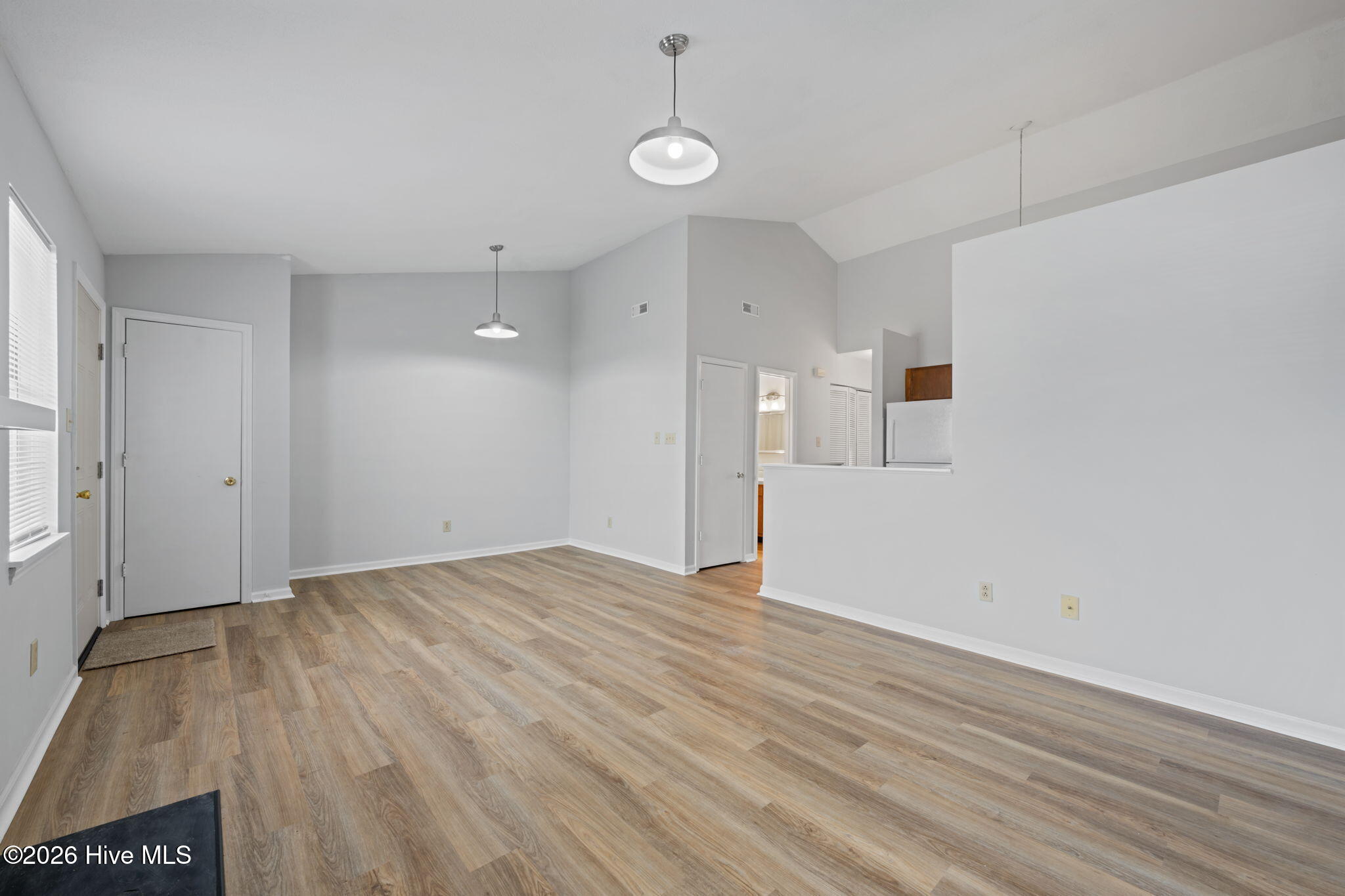 126 Witten Circle, Unit B Havelock, NC 28532 - Photo 11 of 28 9-web-or-mls-DSC_4193