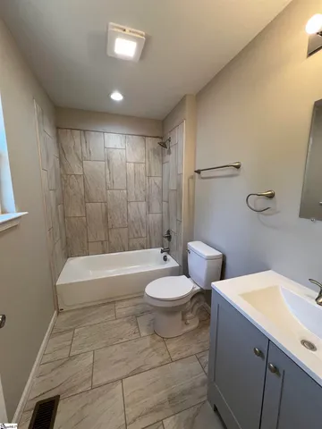 $267,900 | 6221 Moorefield Memorial Highway, Liberty, SC 29657