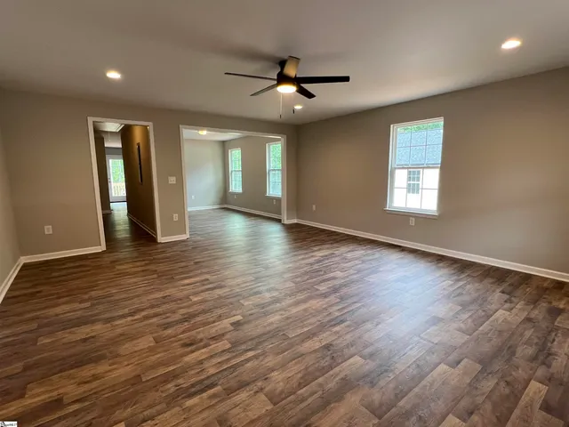 $267,900 | 6221 Moorefield Memorial Highway, Liberty, SC 29657