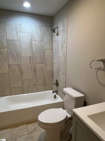 $267,900 | 6221 Moorefield Memorial Highway, Liberty, SC 29657