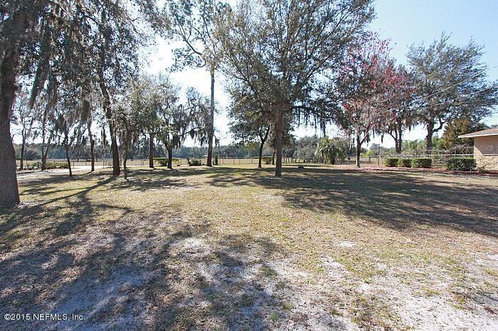 142 Ridge Lake Road Pomona Park, FL 32181 - Photo 31 of 31 front yard
