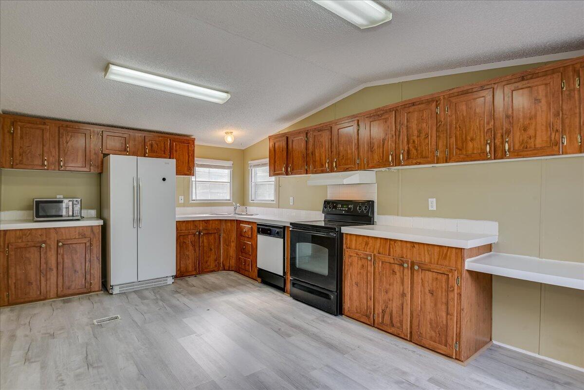 1093 Wire Road Aiken, SC 29805 - Photo 16 of 41