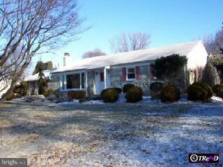 467 Lawrence Road Huntingdon Valley, PA 19006 - Photo 1 of 1 Gallery Image 1