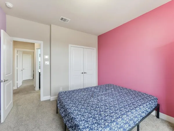 $560,000 | 1044 Pitch Pine Street, Hickory Creek, TX 75065