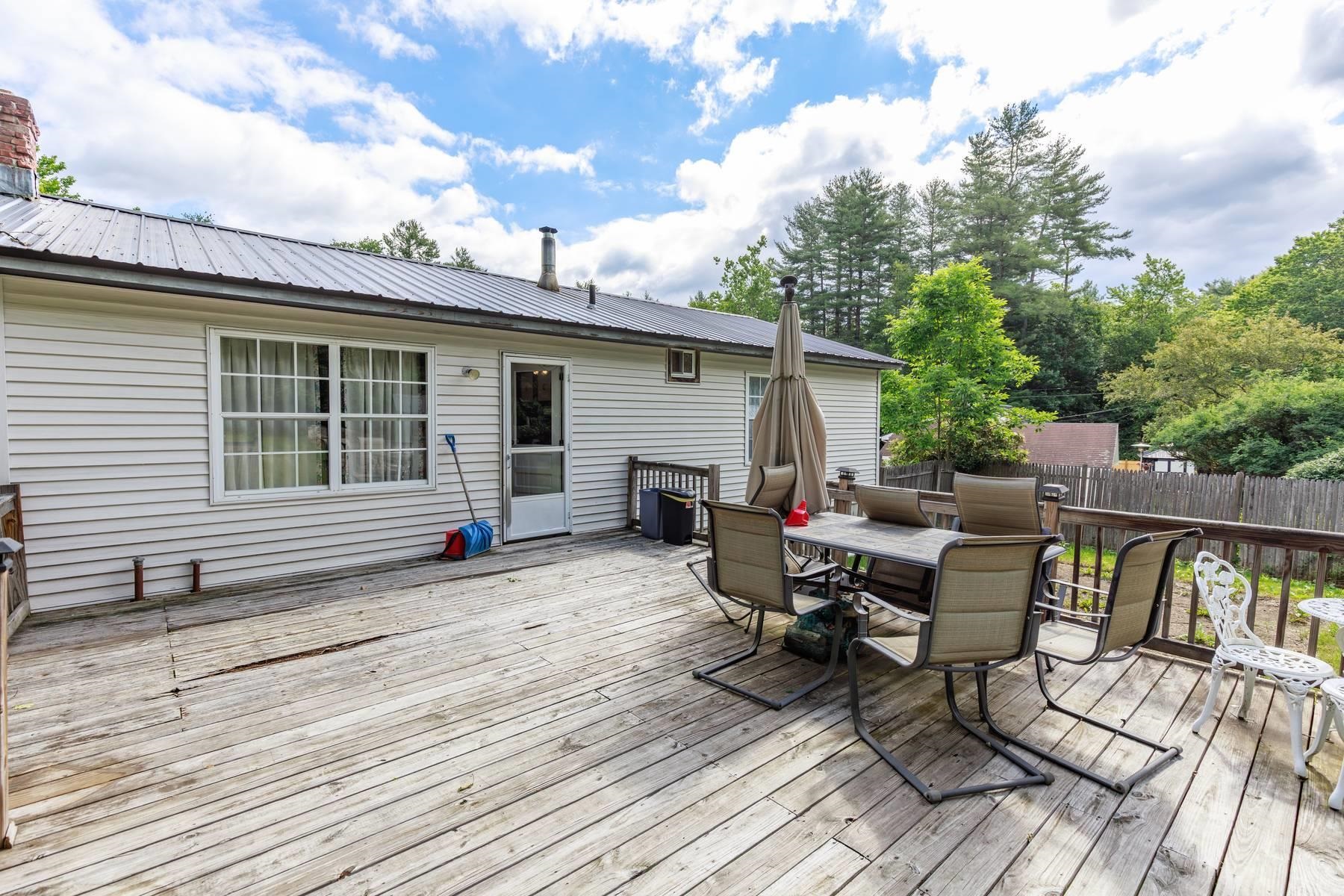 48 Carriage Hill Road Brattleboro, VT 05301 - Photo 31 of 38