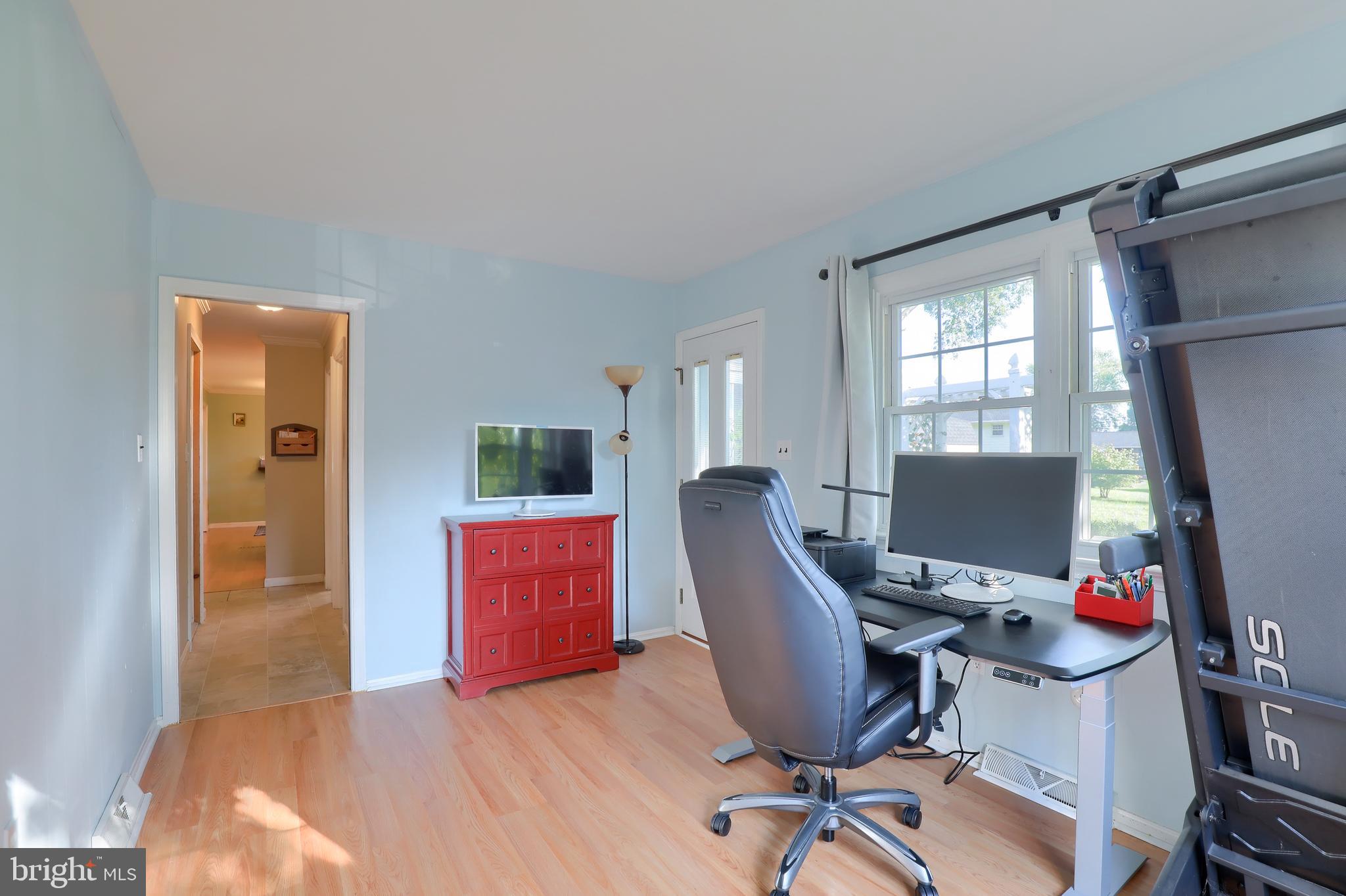 446 Parkwynne Road Lancaster, PA 17601 - Photo 14 of 30 Bonus Room - Home office or workout room