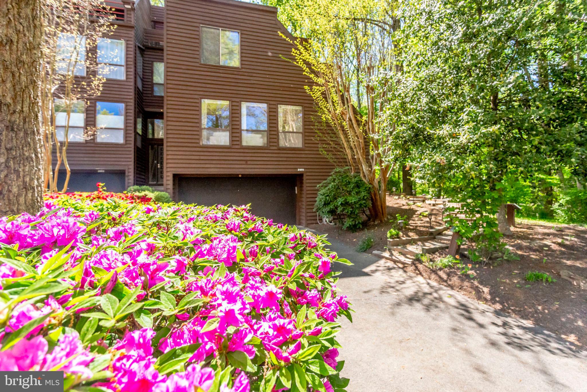 2001 Turtle Pond Drive Reston, VA 20191 - Photo 1 of 79 Gallery Image 1