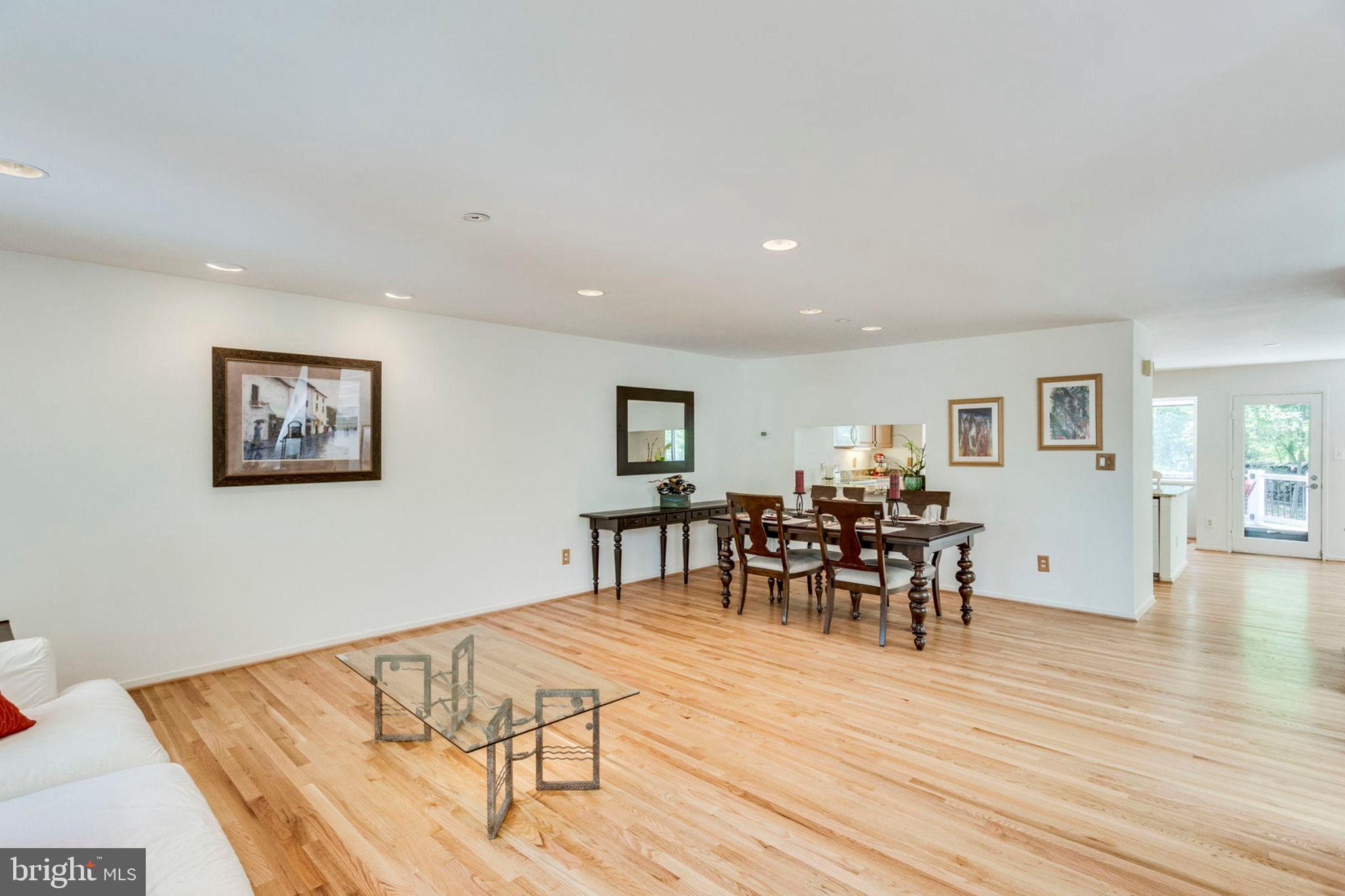 2001 Turtle Pond Drive Reston, VA 20191 - Photo 17 of 79 Gallery Image 17