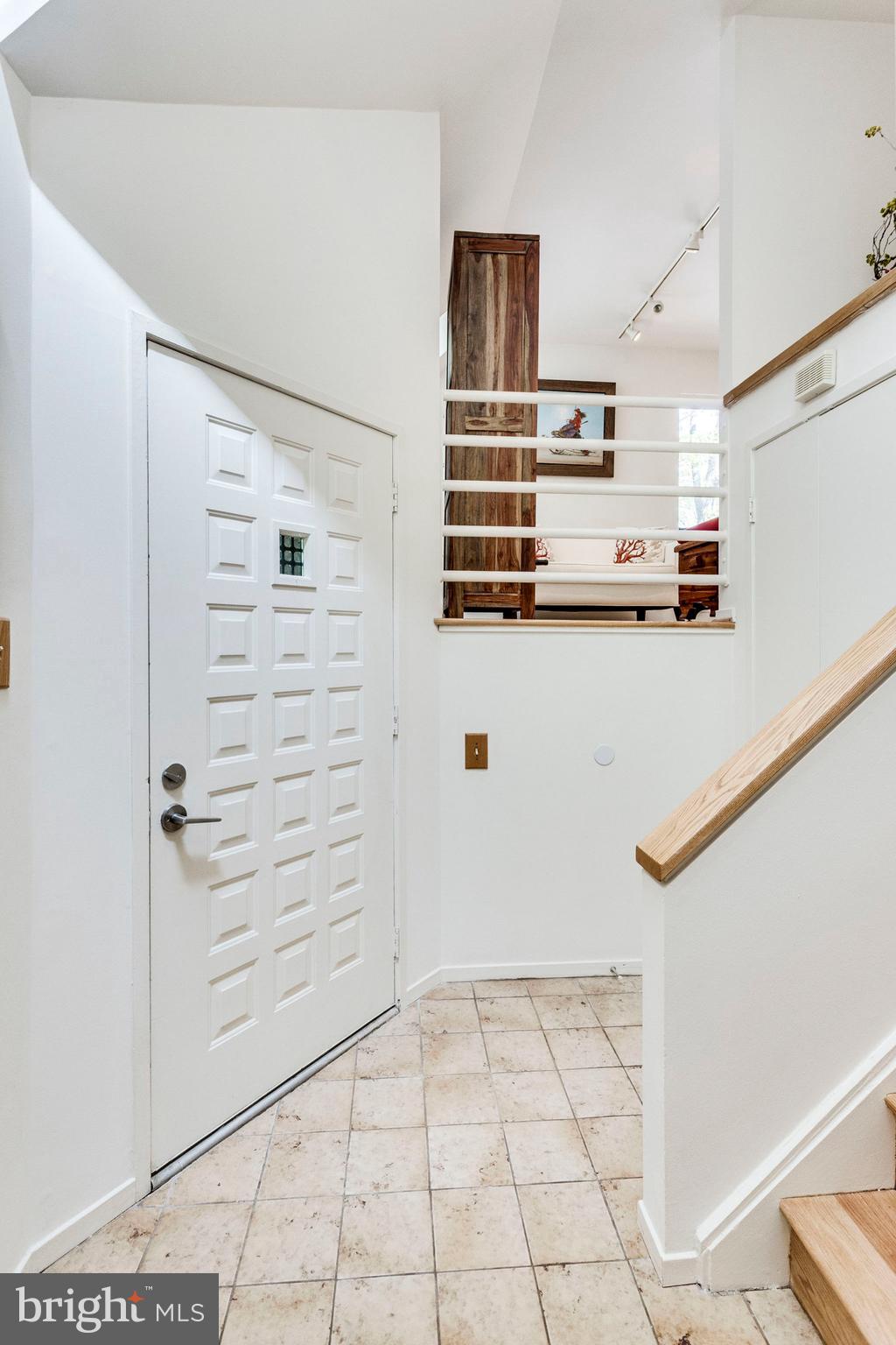 2001 Turtle Pond Drive Reston, VA 20191 - Photo 5 of 79 Gallery Image 5