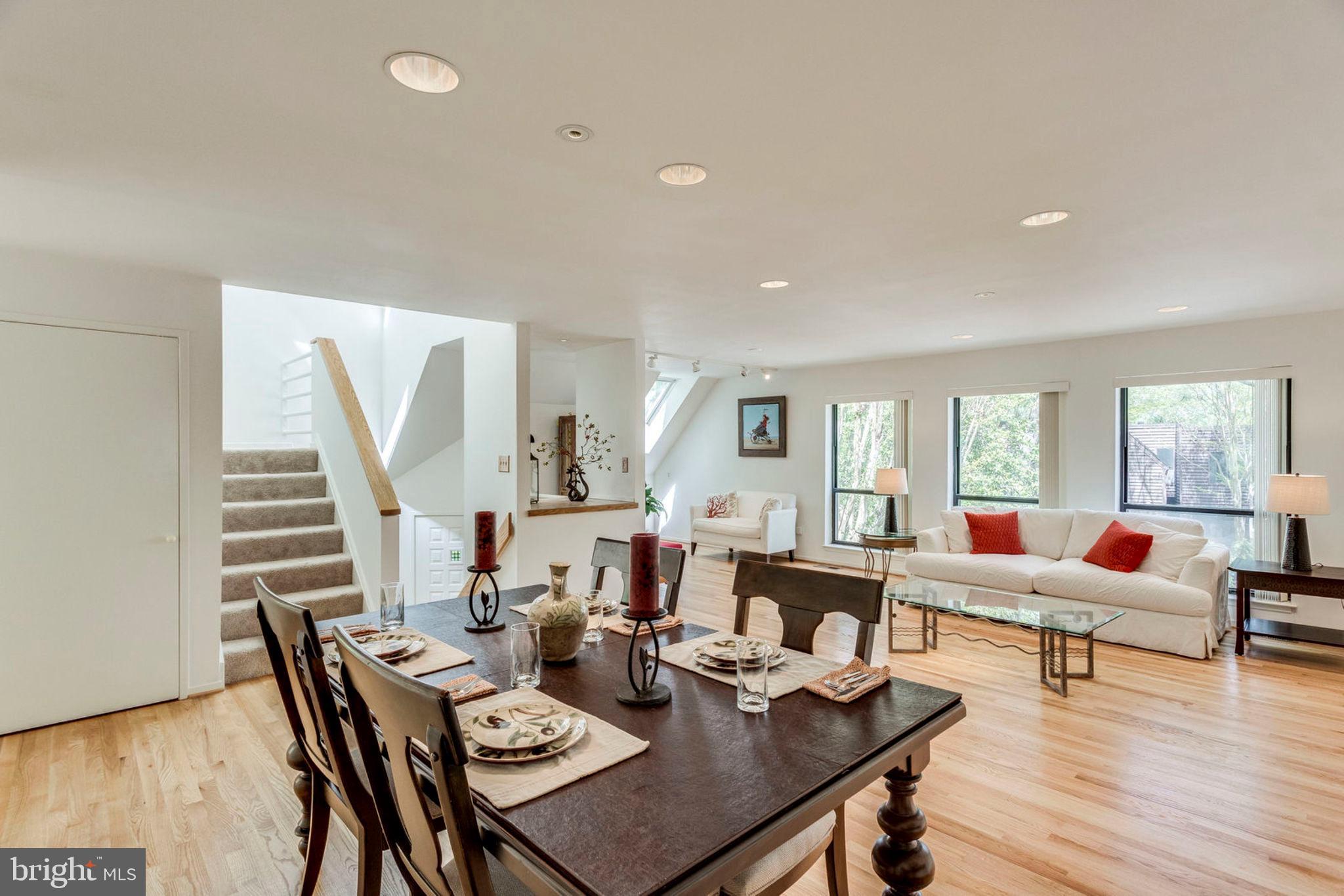 2001 Turtle Pond Drive Reston, VA 20191 - Photo 10 of 79 Gallery Image 10
