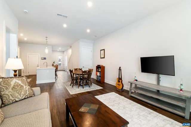 $549,900 | 1906 Flora Court, Charlottesville, VA 22911