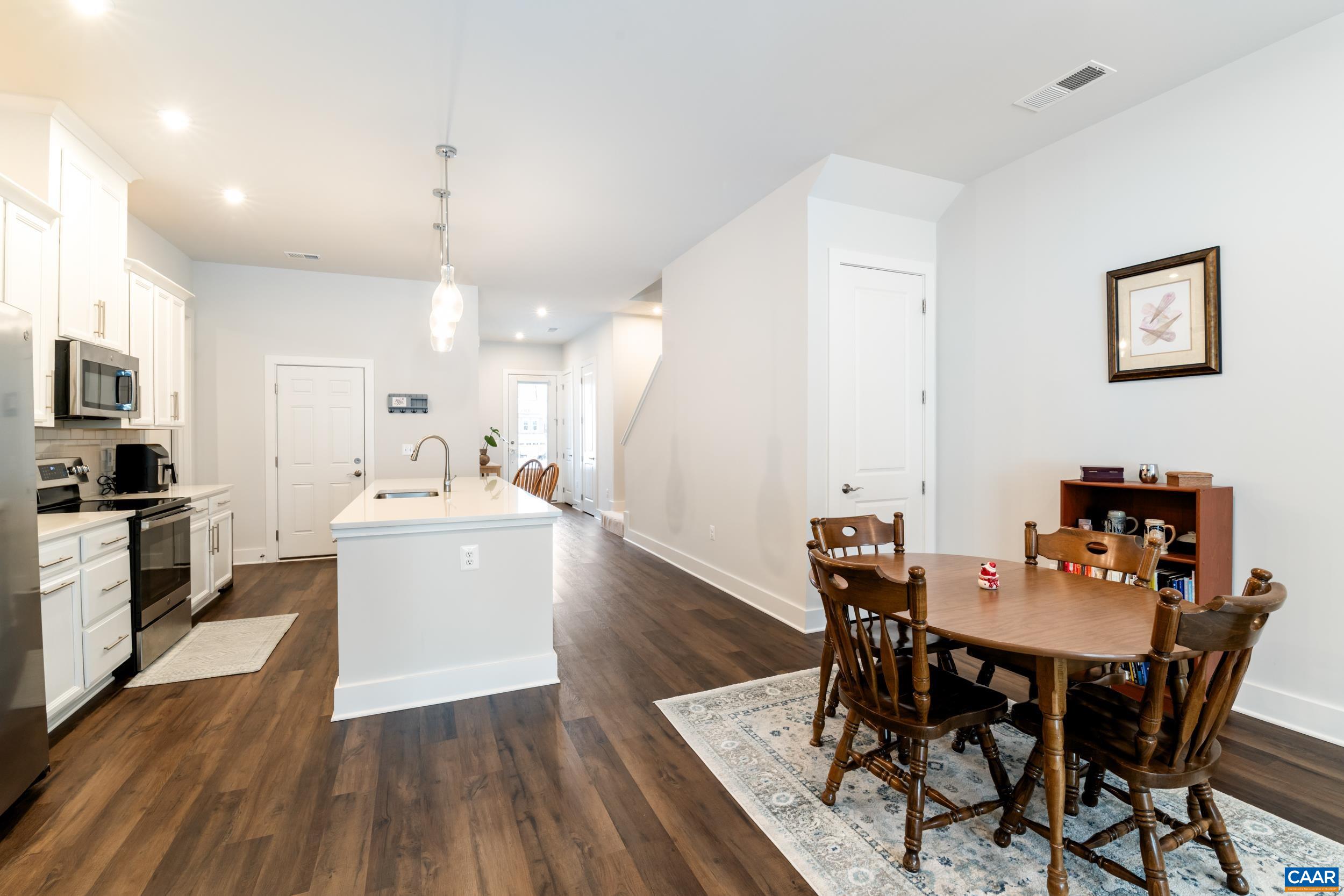 1906 Flora Court Charlottesville, VA 22911 - Photo 13 of 46