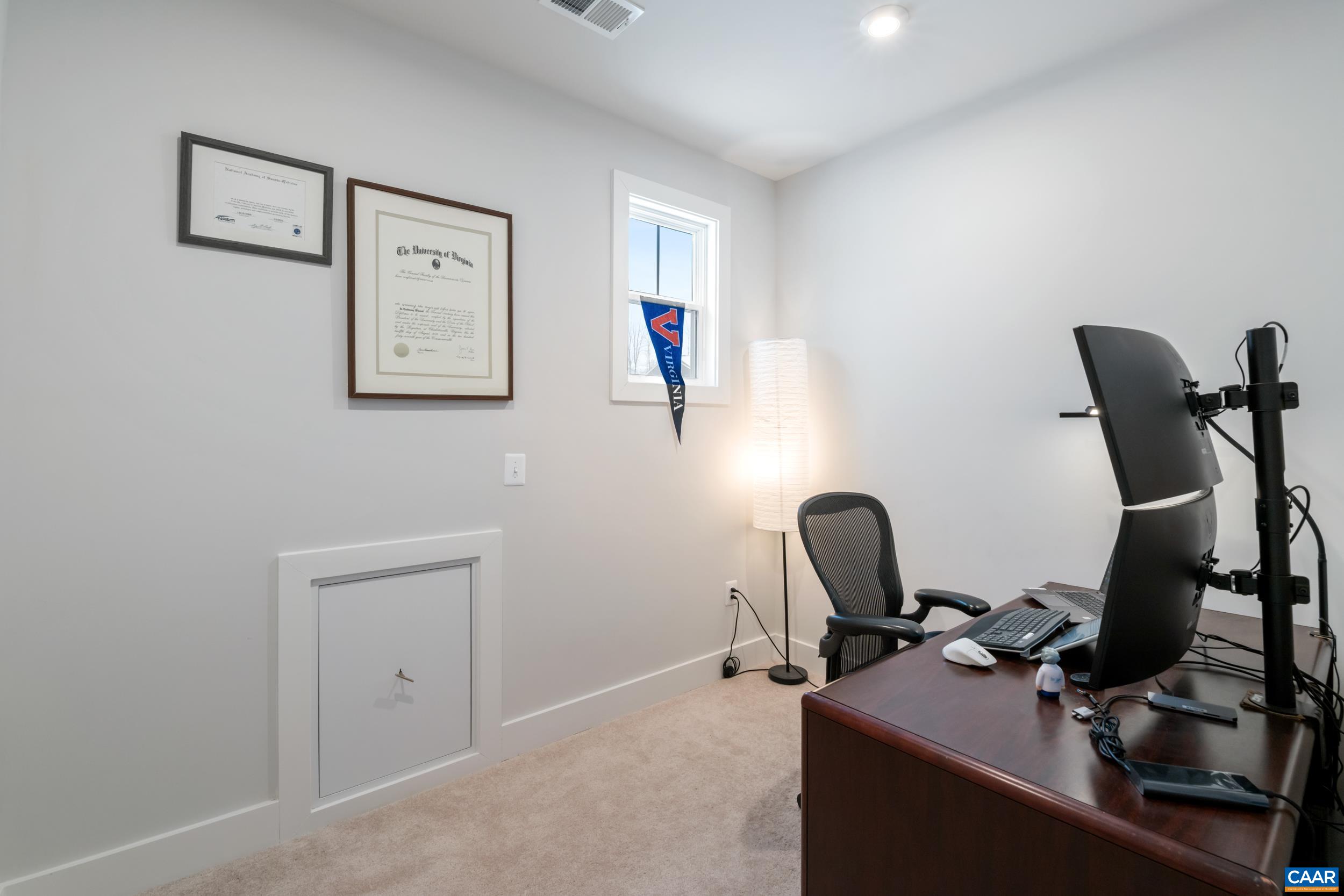 1906 Flora Court Charlottesville, VA 22911 - Photo 30 of 46