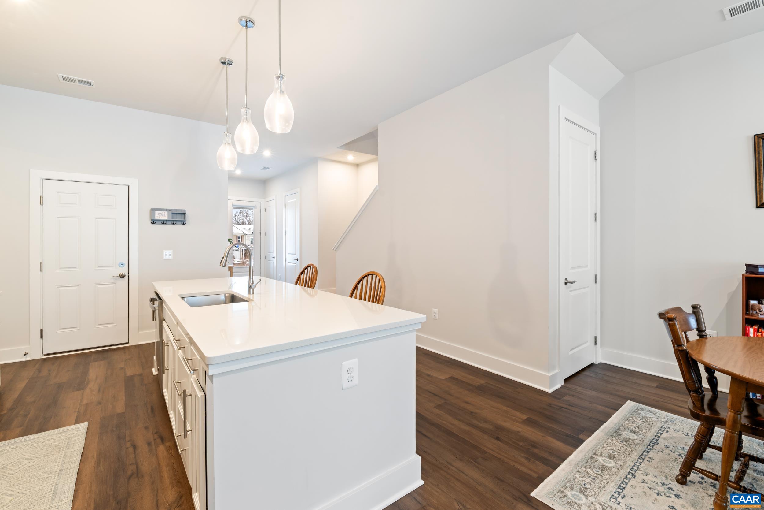 1906 Flora Court Charlottesville, VA 22911 - Photo 10 of 46